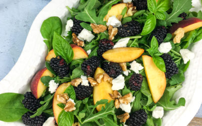 Peach Blackberry Salad with Blackberry-Basil Vinaigrett